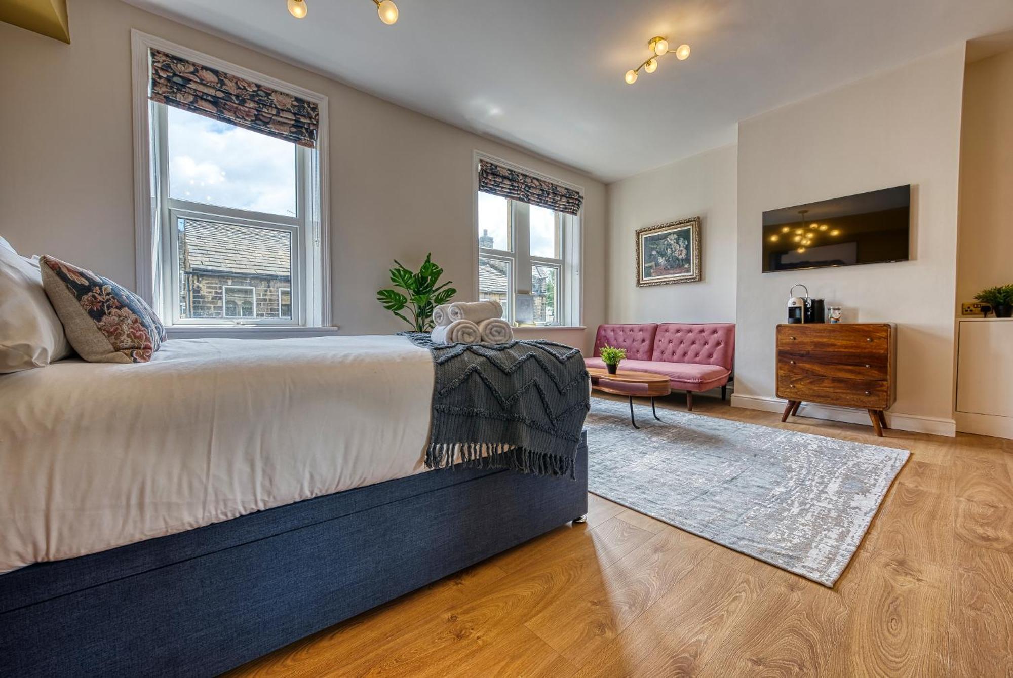 Haworth Heights - An Amazing Aparthotel! Extérieur photo